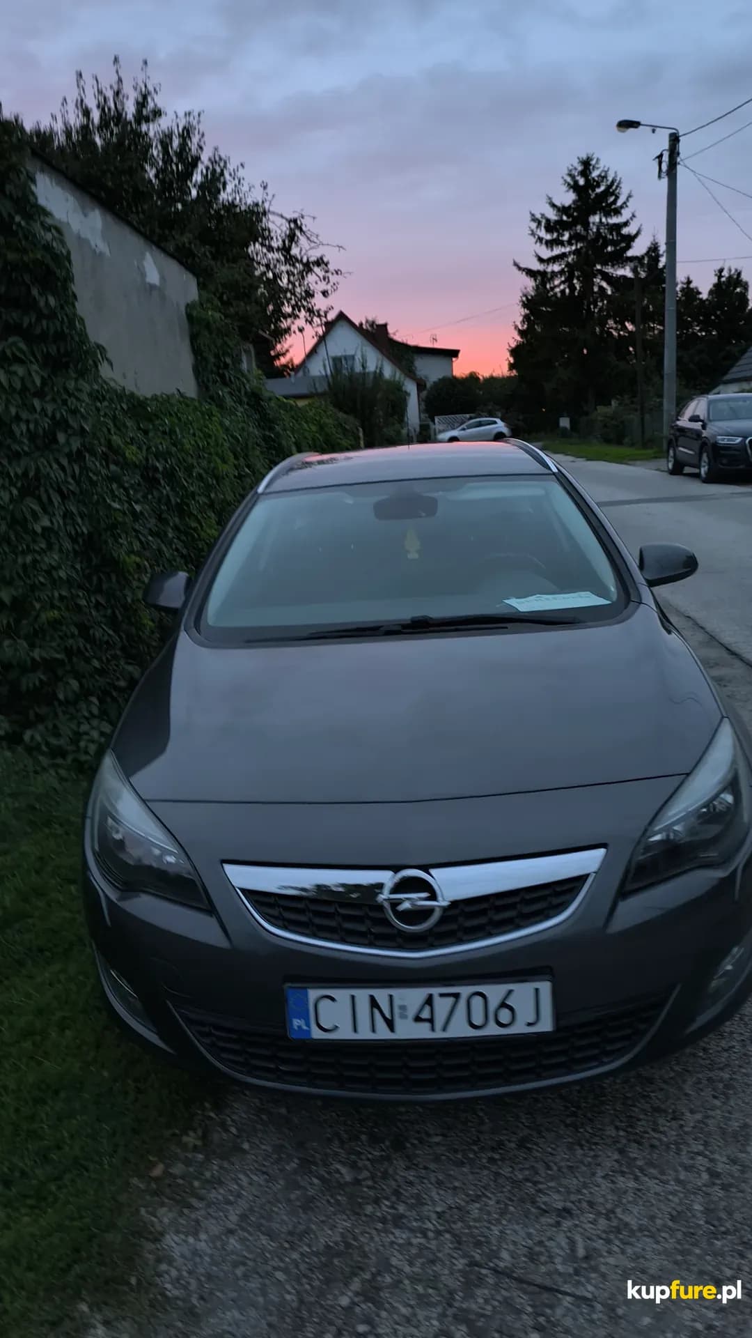 Opel Astra j kombi 2012 rok